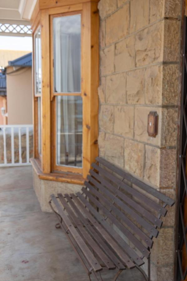 Sandstone Manor موسيلباي المظهر الخارجي الصورة